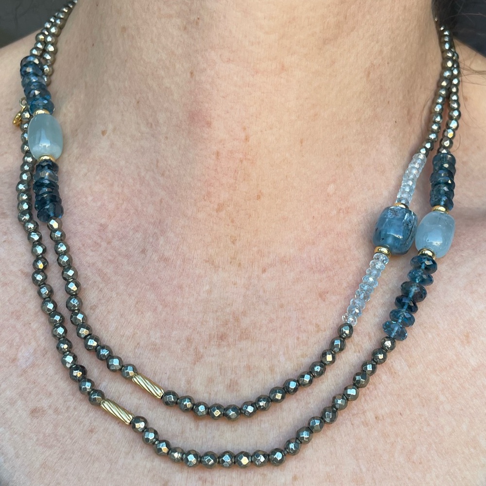 David Yurman 18k Tweejoux Necklace with aquamarine, blue topaz, & hematite beads - Picture 2 of 11